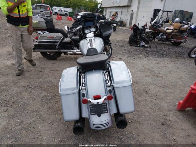 2020 HARLEY-DAVIDSON FLTRX 6