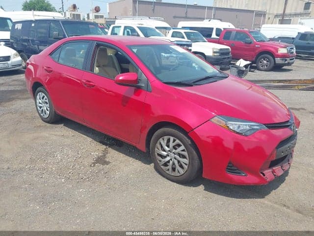 2017 TOYOTA COROLLA LE 1