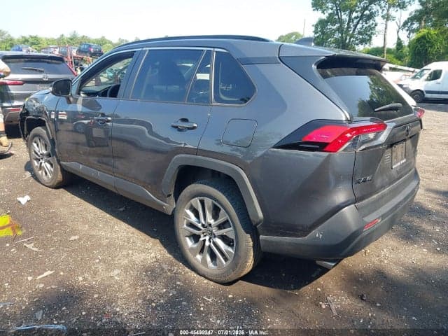 2023 TOYOTA RAV4 XLE PREMIUM 3
