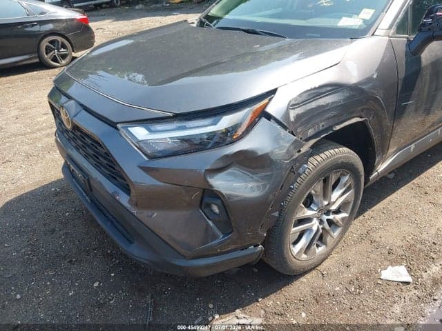2023 TOYOTA RAV4 XLE PREMIUM 6