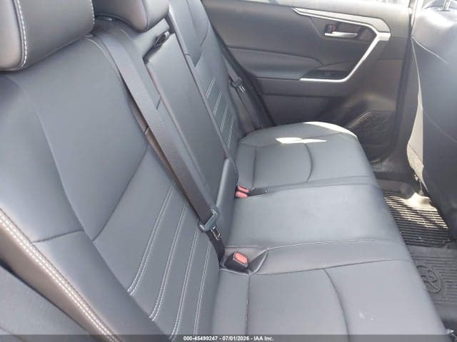 2023 TOYOTA RAV4 XLE PREMIUM 8