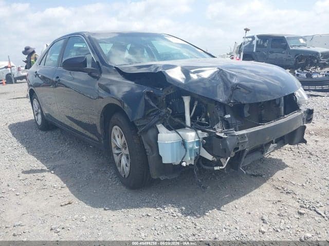 2017 TOYOTA CAMRY LE 20