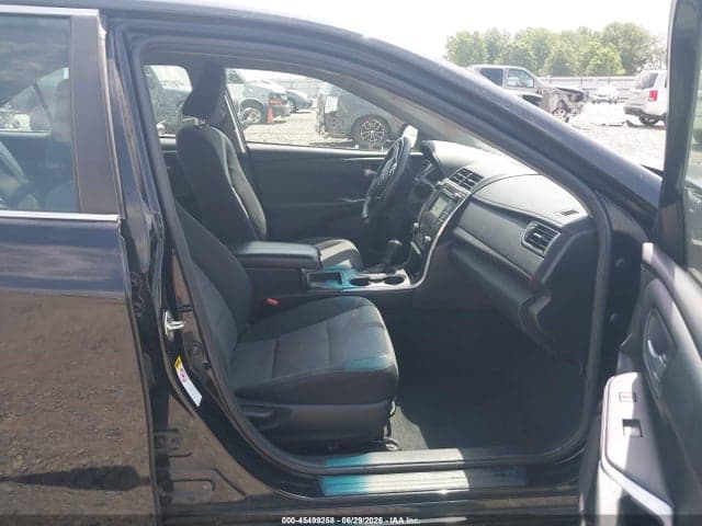2017 TOYOTA CAMRY LE 5