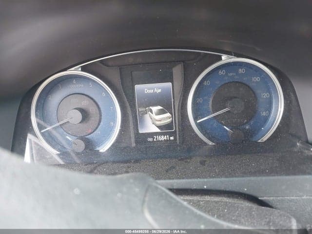 2017 TOYOTA CAMRY LE 7