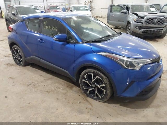 2019 TOYOTA C-HR XLE 1