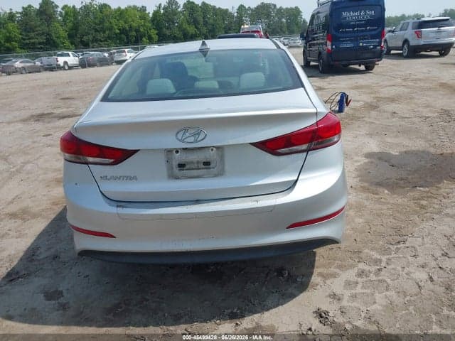 2017 HYUNDAI ELANTRA SE 16
