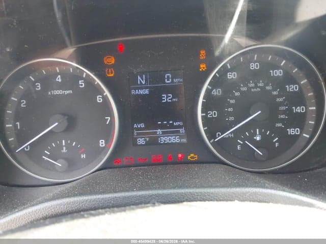 2017 HYUNDAI ELANTRA SE 7
