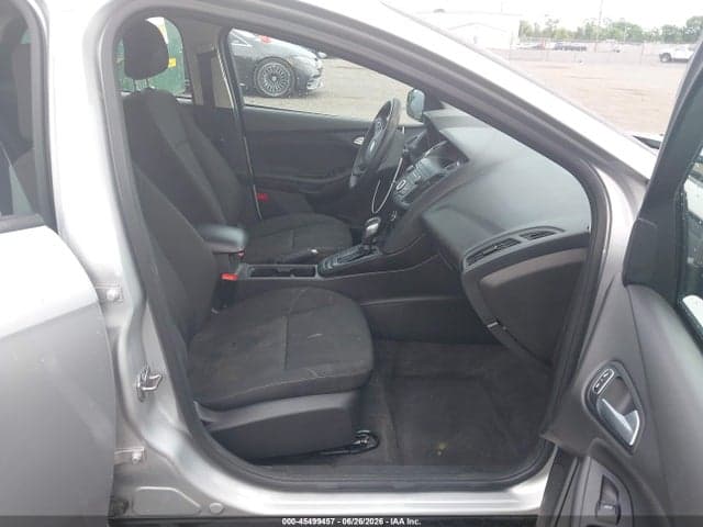 2018 FORD FOCUS SE 5