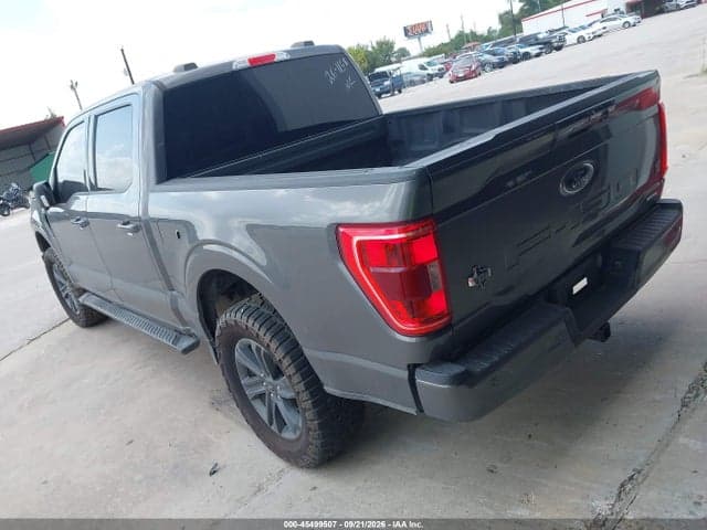 2023 FORD F-150 XLT 3