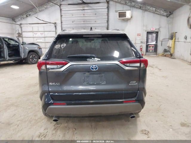 2019 TOYOTA RAV4 HYBRID XSE 16