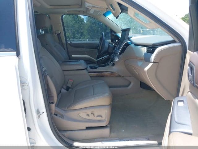 2017 GMC YUKON XL SLT 5