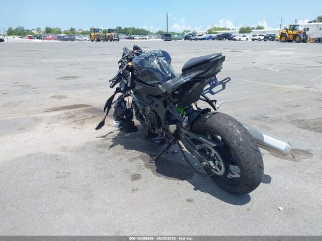 2026 KAWASAKI ZX400 S 3