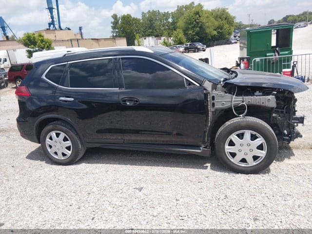 2017 NISSAN ROGUE S 14
