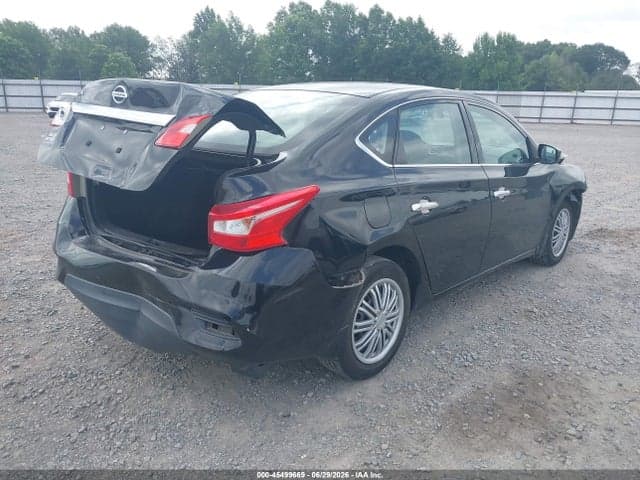 2016 NISSAN SENTRA S 4