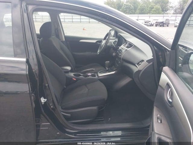 2016 NISSAN SENTRA S 5