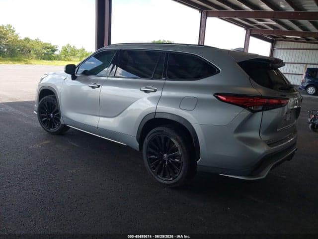 2023 TOYOTA HIGHLANDER XSE 3