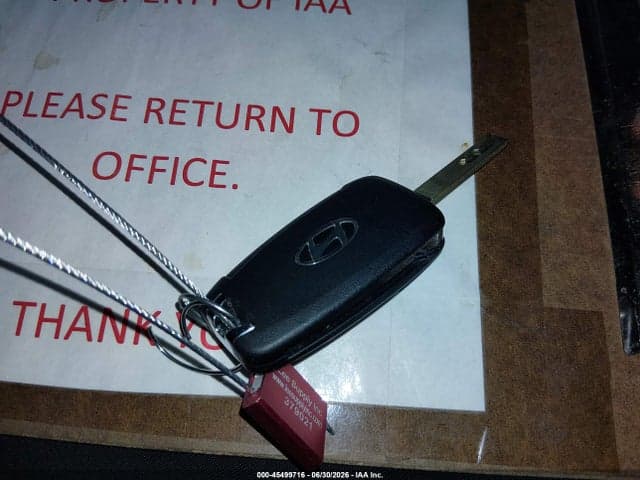 2026 HYUNDAI ELANTRA SE 11