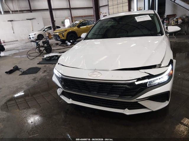2026 HYUNDAI ELANTRA SE 6