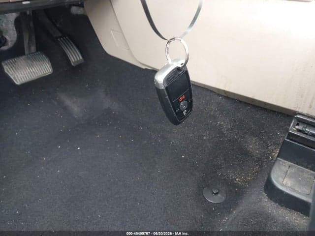 2020 FORD ESCAPE SE 11