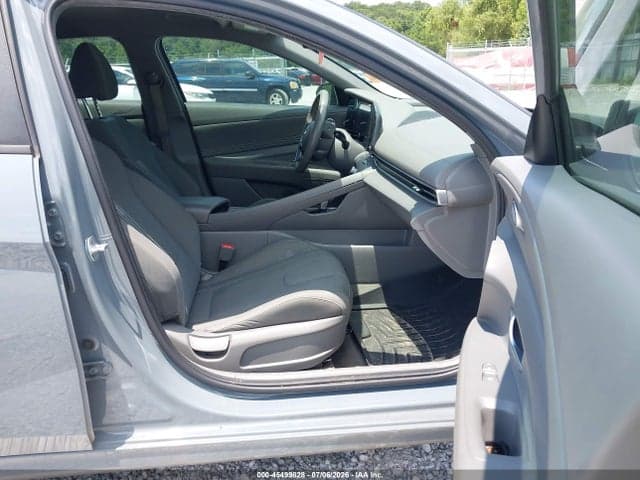 2023 HYUNDAI ELANTRA SEL 5