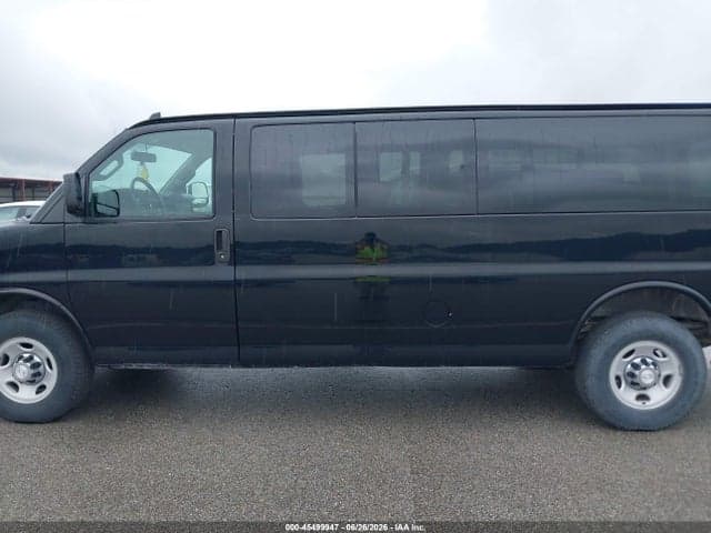 2017 CHEVROLET EXPRESS 3500 LT 14