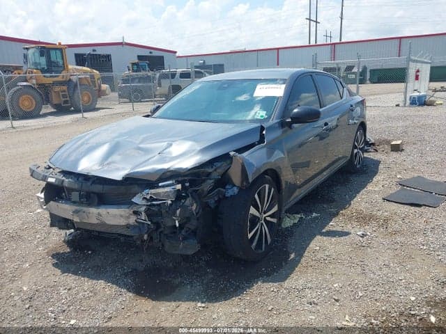 2021 NISSAN ALTIMA SR FWD 2