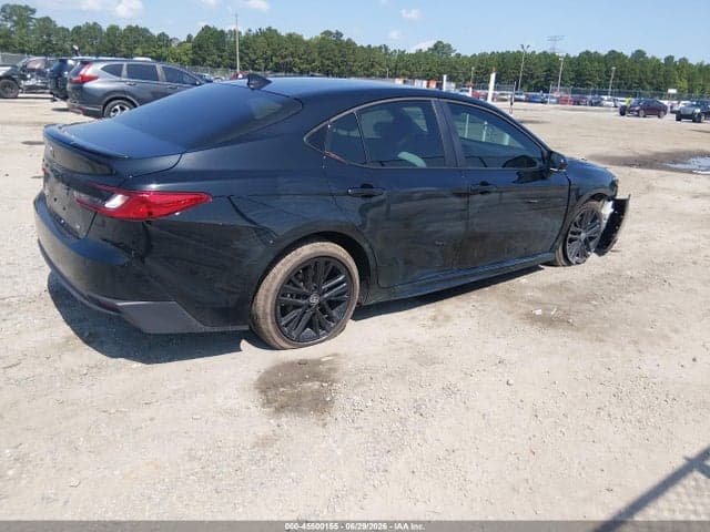 2026 TOYOTA CAMRY SE 4