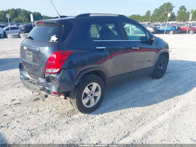 2018 CHEVROLET TRAX LT 4