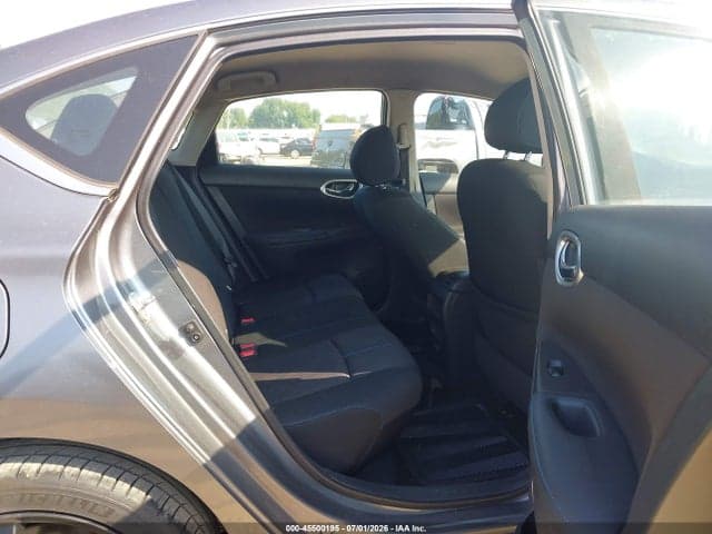 2019 NISSAN SENTRA SR 8