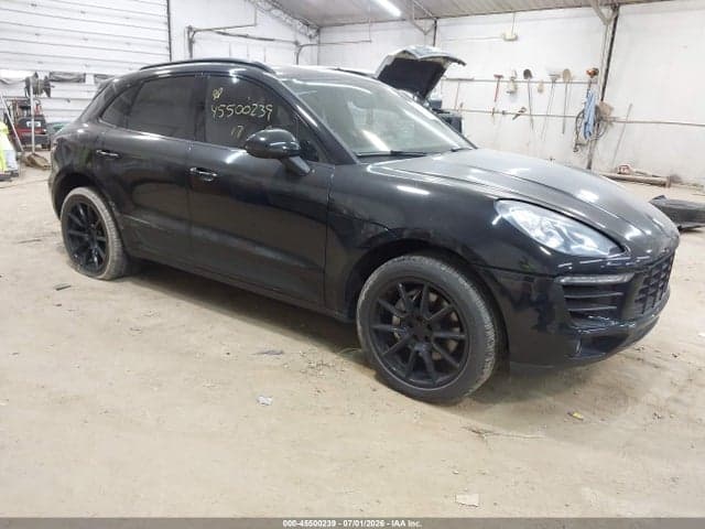 2017 PORSCHE MACAN S 1