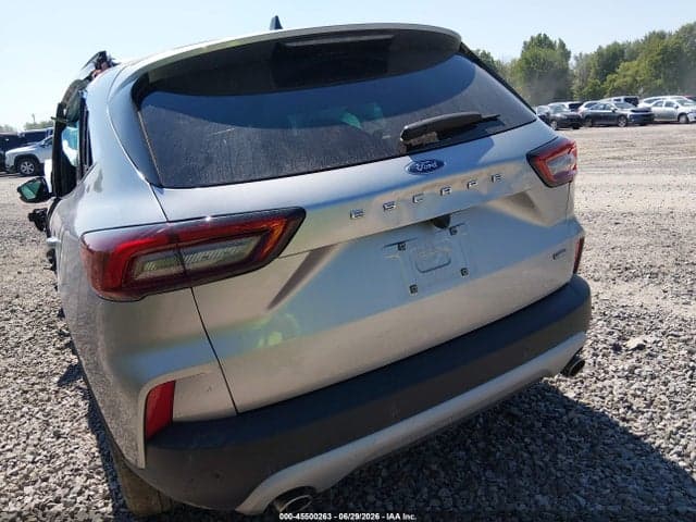 2024 FORD ESCAPE PHEV 3