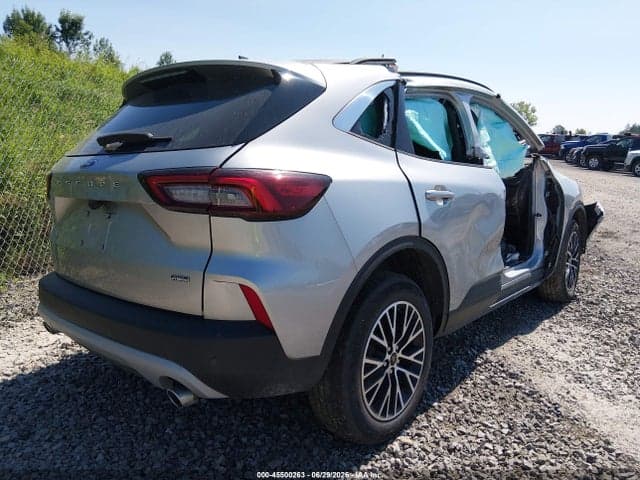 2024 FORD ESCAPE PHEV 4