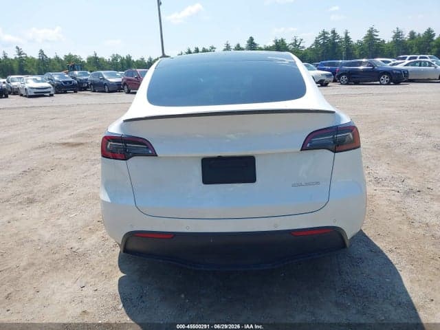 2022 TESLA MODEL Y PERFORMANCE DUAL MOTOR ALL-WHEEL DRIVE 14