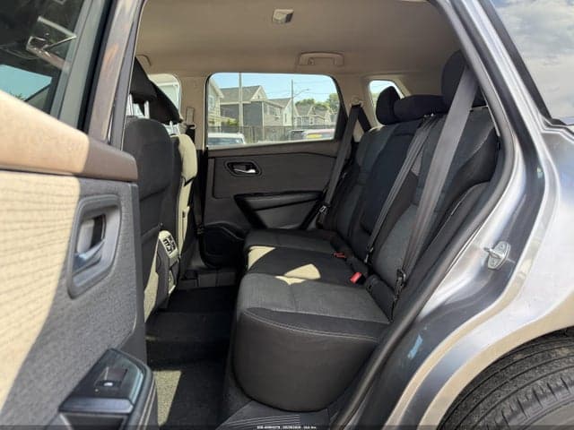 2021 NISSAN ROGUE SV FWD 8