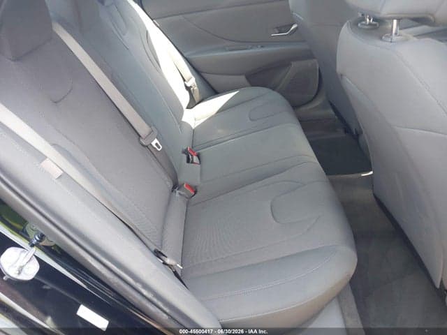 2025 HYUNDAI ELANTRA SE 8
