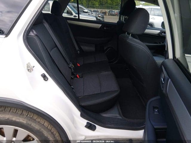 2019 SUBARU OUTBACK 2.5I PREMIUM 8