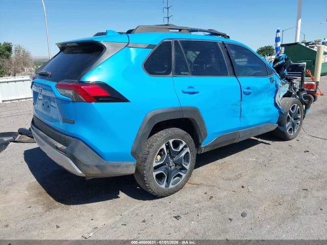 2019 TOYOTA RAV4 ADVENTURE 4