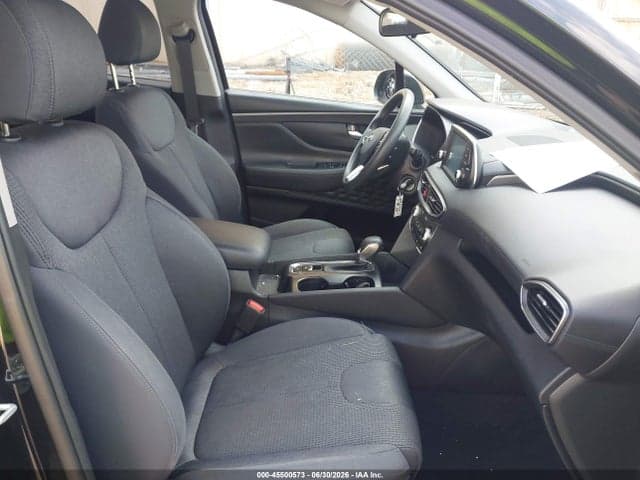 2020 HYUNDAI SANTA FE SE 5