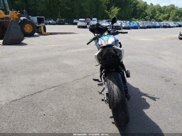 2017 KAWASAKI EX650 F 7