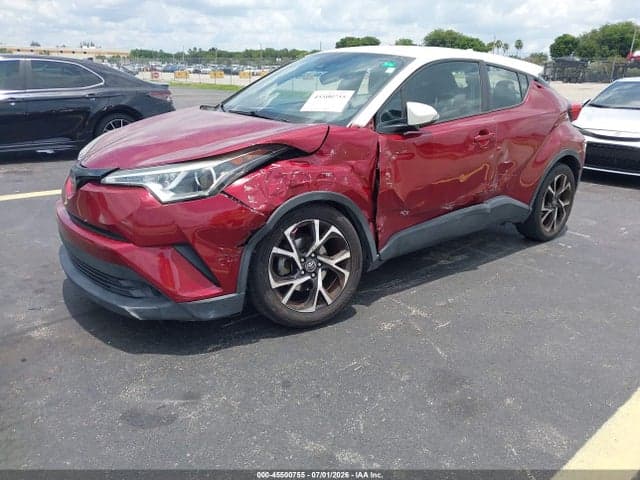 2018 TOYOTA C-HR XLE 2