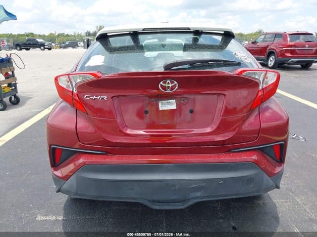 2018 TOYOTA C-HR XLE 16