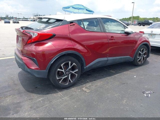 2018 TOYOTA C-HR XLE 4