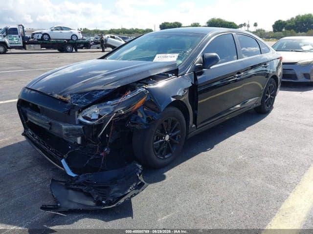 2019 HYUNDAI SONATA SE 2