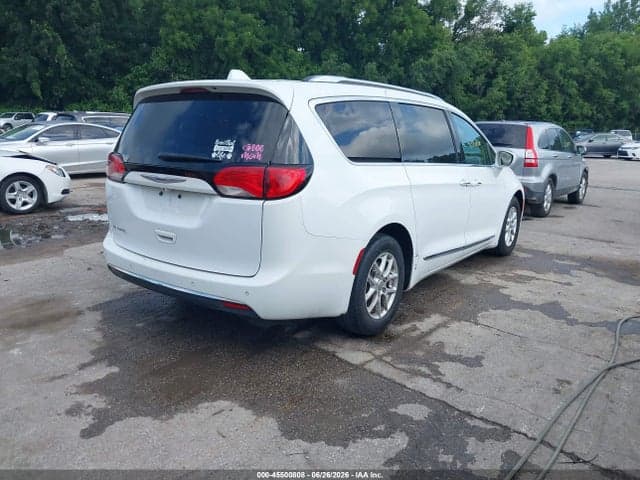 2020 CHRYSLER PACIFICA TOURING L 4