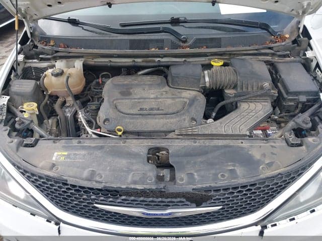 2020 CHRYSLER PACIFICA TOURING L 10