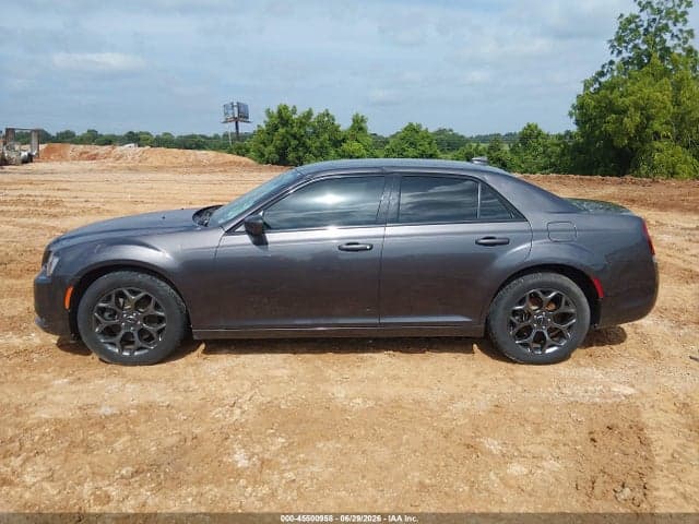 2018 CHRYSLER 300 300S AWD 12