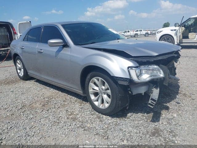 2016 CHRYSLER 300 LIMITED 1