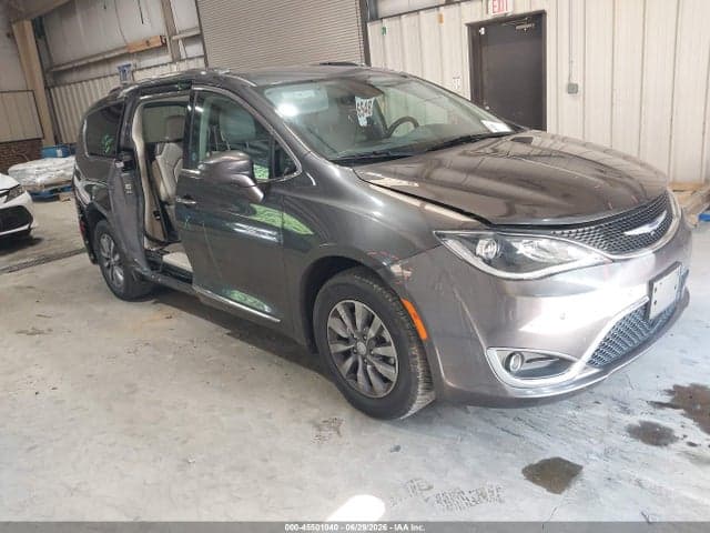 2020 CHRYSLER PACIFICA TOURING L PLUS 1