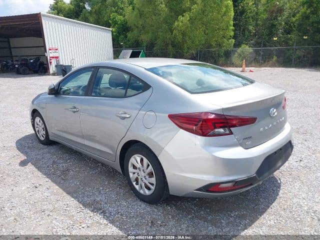 2020 HYUNDAI ELANTRA SE 3