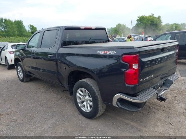 2024 CHEVROLET SILVERADO 1500 4WD SHORT BED LT WITH 2FL 3